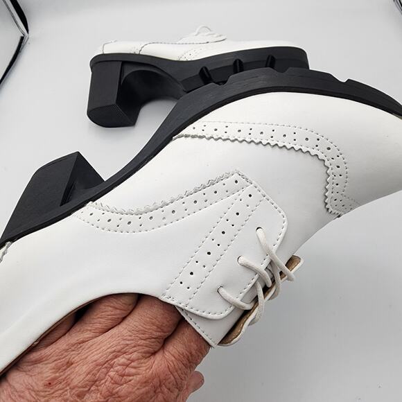 White‎ block Heal lace tie Oxford Shoes by Dadawen Ladies size 10.5 NWT - Picture 16 of 16